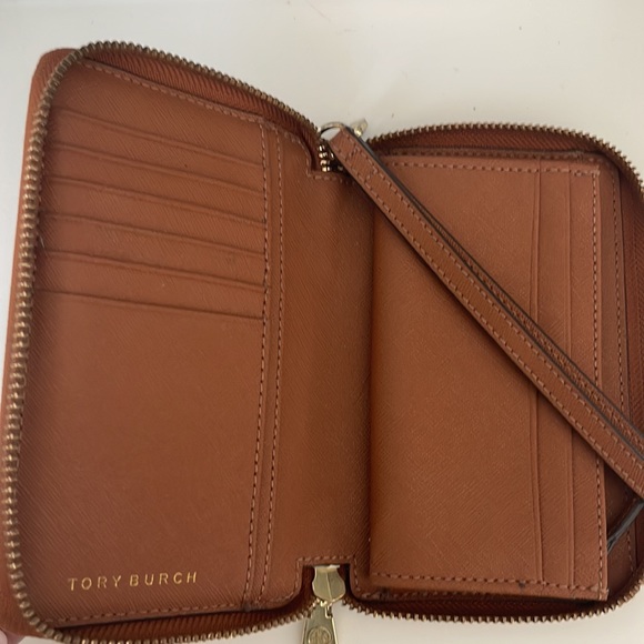 Tory Burch Wristlet - Picture 8 of 8